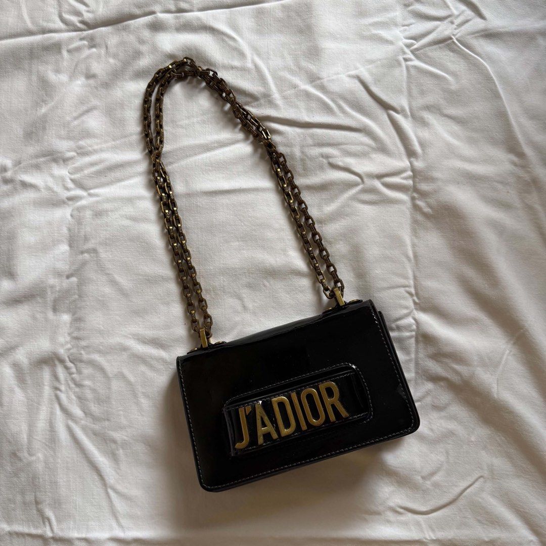Christian Dior Jdior Kili Sling (Category: Shoulder Bags) located in Baguio. Submitted by dsabelg (Listing ID 1457624463, Image 3). Description: .