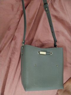 (Category: ) located in . Submitted by dewa19ahmad (Listing ID 1457705971, Image 1). Description: .