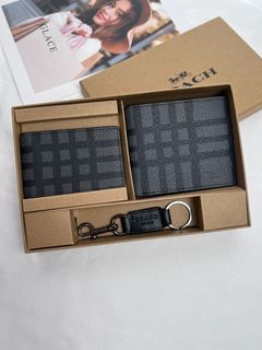 （分類：）位於 。 由 bellezza. 提交（商品編號 1457634065，圖片 1）。簡介： 。