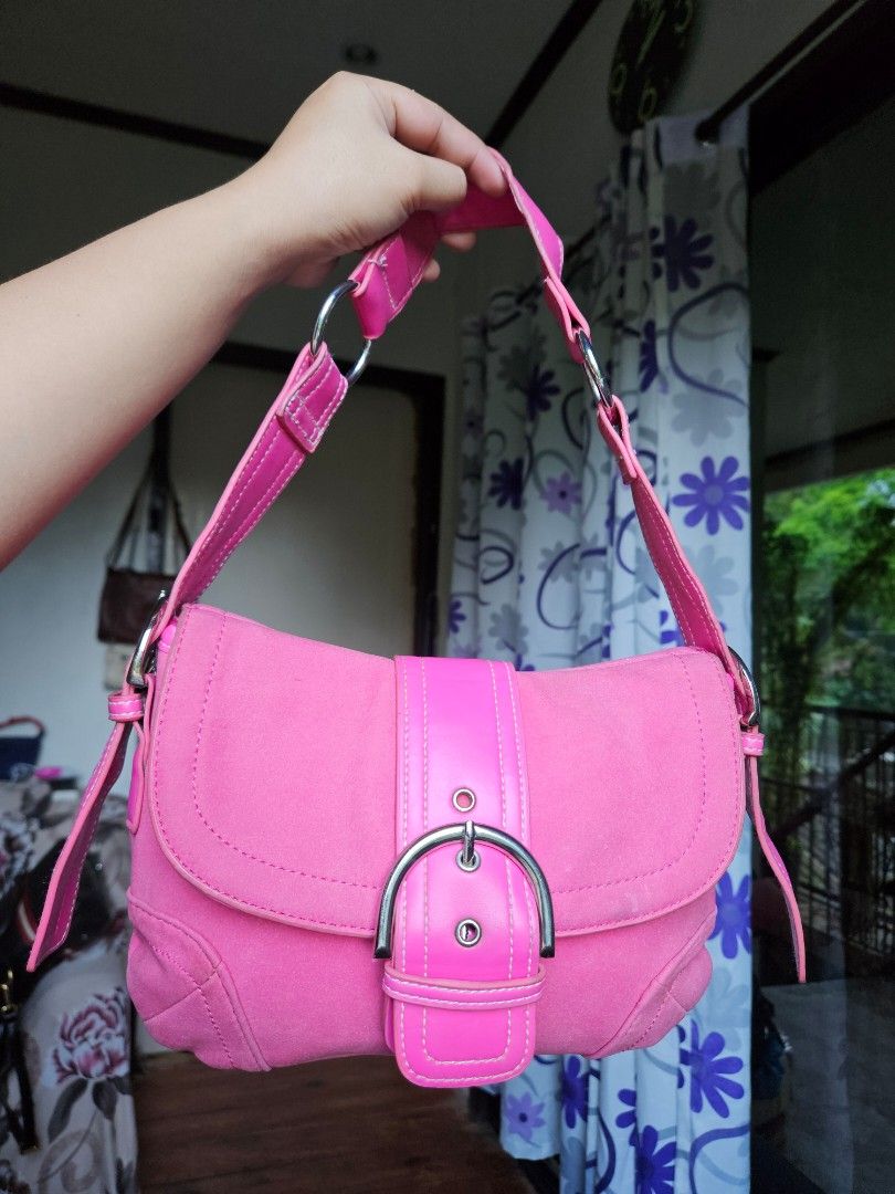 ins p i red coach pink Soho (Category: Luxury Bags & Wallets) located in Zamboanga. Submitted by Clairey03 (Listing ID 1457590028, Image 2). Description: ins pired only.