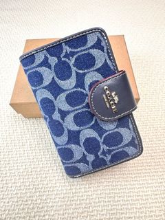 （分類：）位於 。 由 bellezza. 提交（商品編號 1457634308，圖片 1）。簡介： 。