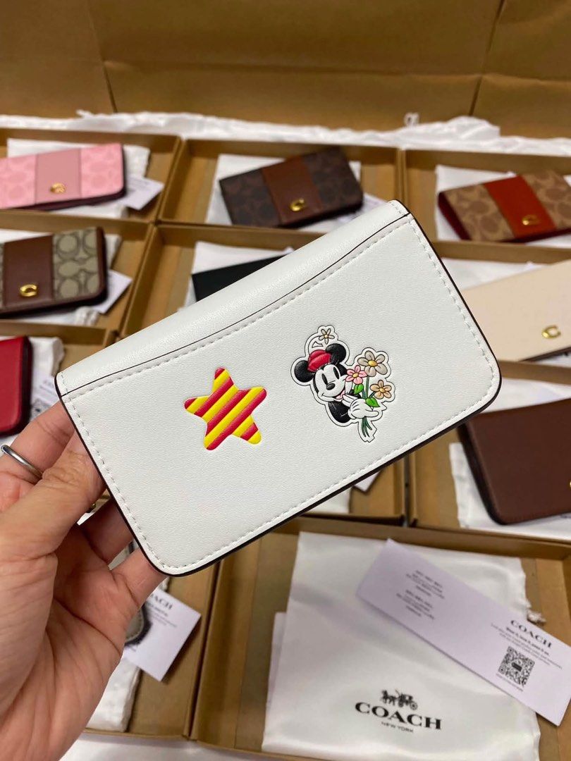 Coach Slim Bifold Wallet (Category: Wallets & Card holders) located in Manila. Submitted by msddirectfactoryoutlet (Listing ID 1457651587, Image 2). Description: US Grade 100%.