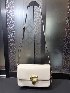 (Category: ) located in . Submitted by phaziqah (Listing ID 1457638089, Image 1). Description: .