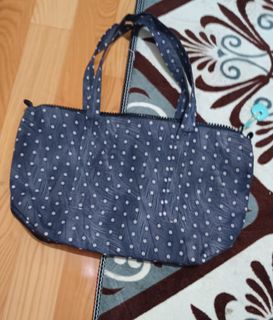 (Kategori: ) berada di . Dikirim oleh usecondhand (ID iklan 1457706446, Gambar 1). Deskripsi: .