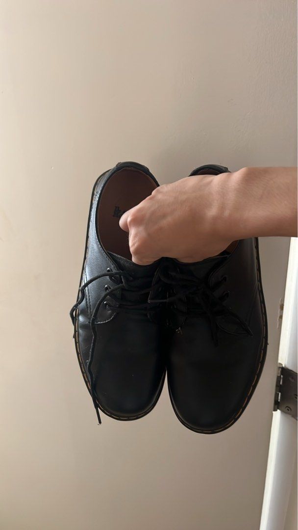 Doc Martens 1461 (Category: Dress Shoes) located in Mandaluyong City. Submitted by southborder (Listing ID 1457545886, Image 2). Description: Size US 10 .