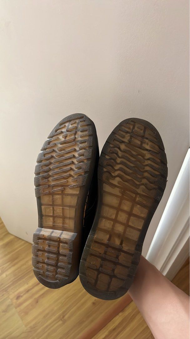 Doc Martens 1461 (Category: Dress Shoes) located in Mandaluyong City. Submitted by southborder (Listing ID 1457545886, Image 3). Description: Size US 10 .