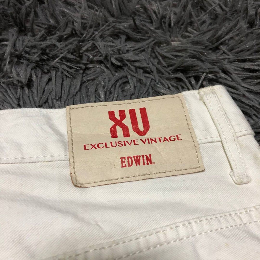 Edwin Jorts (Category: Shorts) located in Camiling. Submitted by thriftscape2024 (Listing ID 1457675110, Image 3). Description: Excellent Condition Color rate: 9/10 Issue: need wash, mini hole W: 32 L: 22 Thigh: 13 Leg Opening: 10.