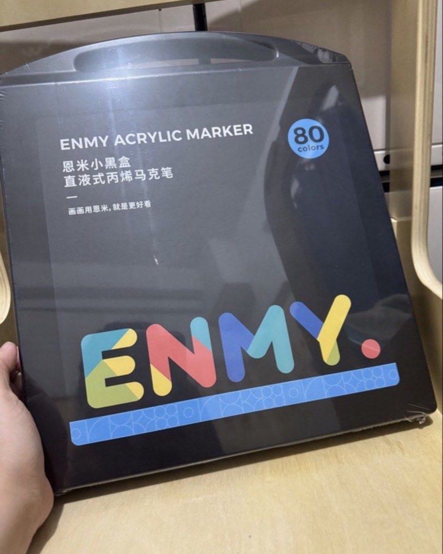 ENMY Acrylic Marker Set - 80 Colors (Category: Craft Supplies & Tools) located in Mandaluyong City. Submitted by kendykeyn (Listing ID 1457608077, Image 1). Description: - Set of 80 ENMY acrylic markers - Liquid-based for smooth application - Vibrant, eye-catching colors - Excellent for drawing and painting - Works beautifully on paper - Includes a sleek black case - Perfect for artists, crafters, and hobbyists.