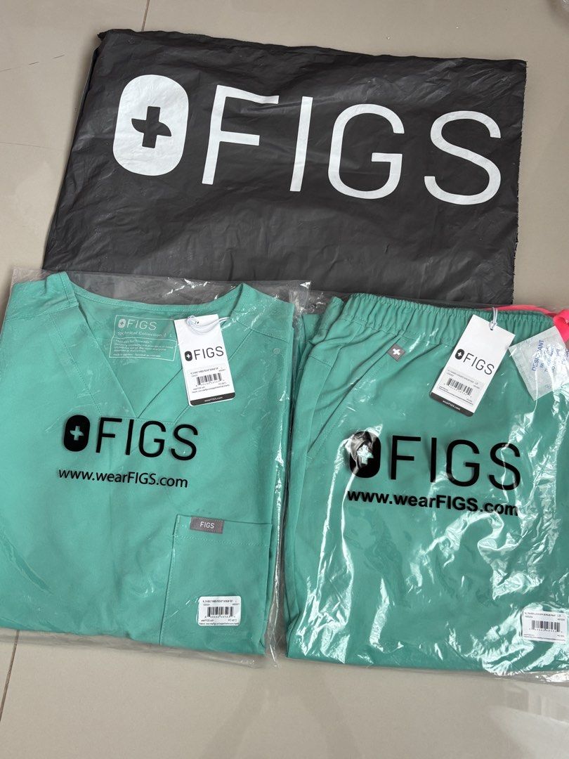 Figs Scrubs Sets Men - Large (Category: Sets & Coordinates) located in Manila. Submitted by belly.dego (Listing ID 1457552610, Image 1). Description: Figs Scrubs Set Original Size L set Onhand Ready to ship Details in the photo .