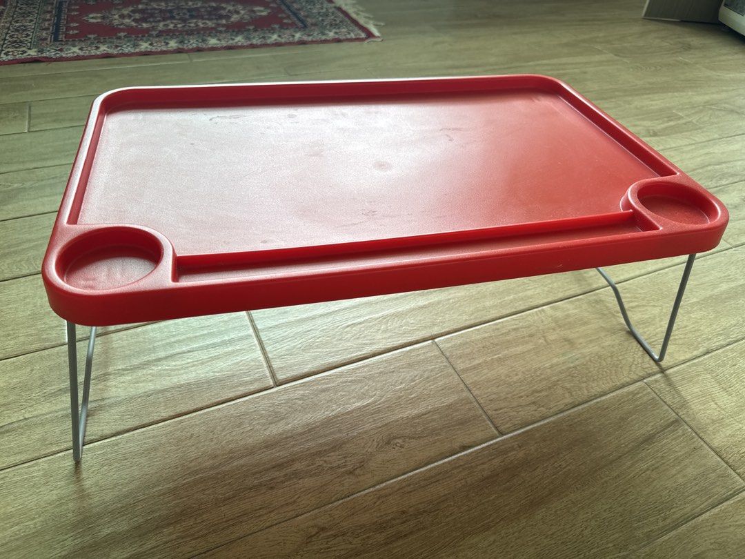 Foldable Table (Category: Home Improvement Tools & Accessories) located in Singapore. Submitted by basilrose (Listing ID 1457538472, Image 1). Description: .