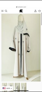 (Category: ) located in . Submitted by annewpreloved (Listing ID 1457561535, Image 1). Description: .