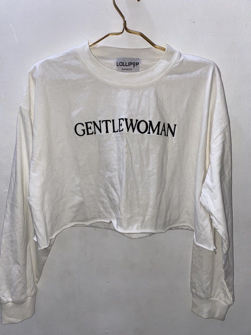 Gentlewoman bkk (Category: Activewear) located in Manila. Submitted by urbanstyle11 (Listing ID 1457557199, Image 1). Description: GENTLEWOMAN Lightly used Fits medium to XL Need wash .