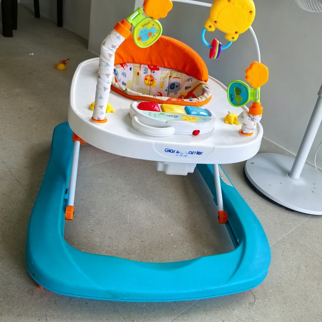 Giant Carrier Baby Walker (Category: Infant Playtime) located in Manila. Submitted by young_royalbird.621783 (Listing ID 1457705678, Image 3). Description: Working well, signs of usage only. Location : Mendez near Tagaytay Cavite Lalamove or pick up only.