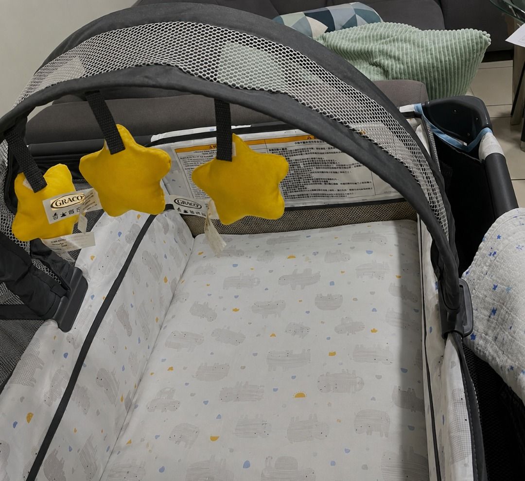 Graco Pack 'n Play (Category: Cots & Cribs) located in Las Pinas. Submitted by tresandalways (Listing ID 1457669535, Image 2). Description: .