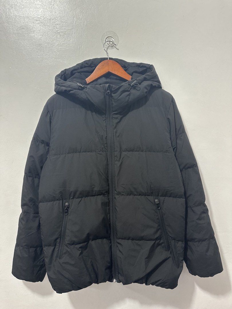GU Black Puffer Jacket Men Large (Category: Coats, Jackets and Outerwear) located in Balanga. Submitted by winterlab_ph (Listing ID 1457601013, Image 3). Description: Code: A756 Width: 22.5 Length: 28 Shoulders: 18.5 Sleeves: 26 .