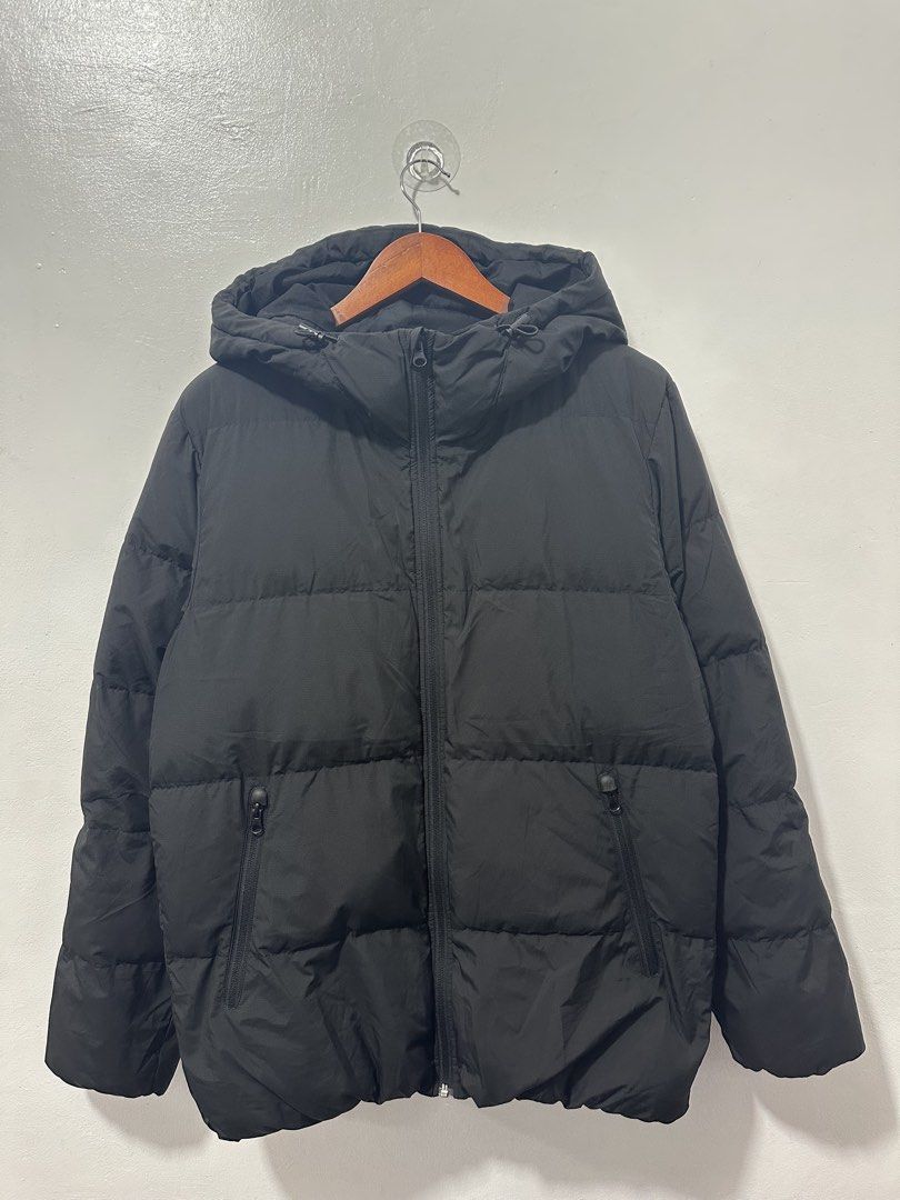 GU Black Puffer Jacket Men Large (Category: Coats, Jackets and Outerwear) located in Balanga. Submitted by winterlab_ph (Listing ID 1457601013, Image 2). Description: Code: A756 Width: 22.5 Length: 28 Shoulders: 18.5 Sleeves: 26 .