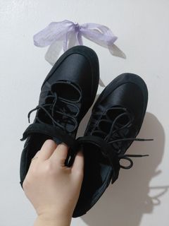 (Category: ) located in . Submitted by wornwardrobe (Listing ID 1457531973, Image 1). Description: .