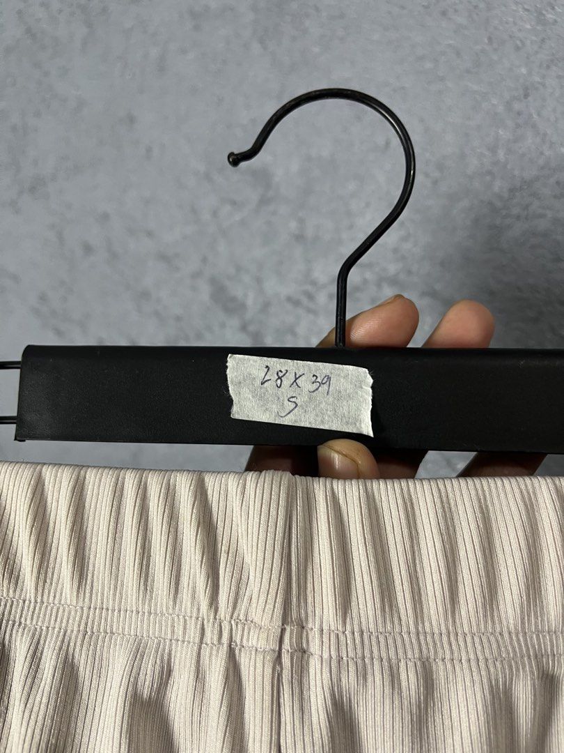 GU Ribbed Flare Pants Beige Size S (Category: Other Bottoms) located in Famy. Submitted by basicthrifted (Listing ID 1457568018, Image 2). Description: - Beige ribbed flare pants from GU - Comfortable elastic waistband - Stylish split hem detail - Super comfy and versatile for casual or dressed-up looks - Size S.
