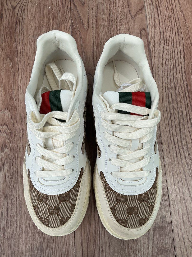 Gucci Shoes for men (Size 7.5) (Category: Sneakers & Footwear) located in Manila. Submitted by sorted_luxury (Listing ID 1457550704, Image 2). Description: Used Gucci shoes for men Size 7.5 No inclusion Location: BGC Taguig.