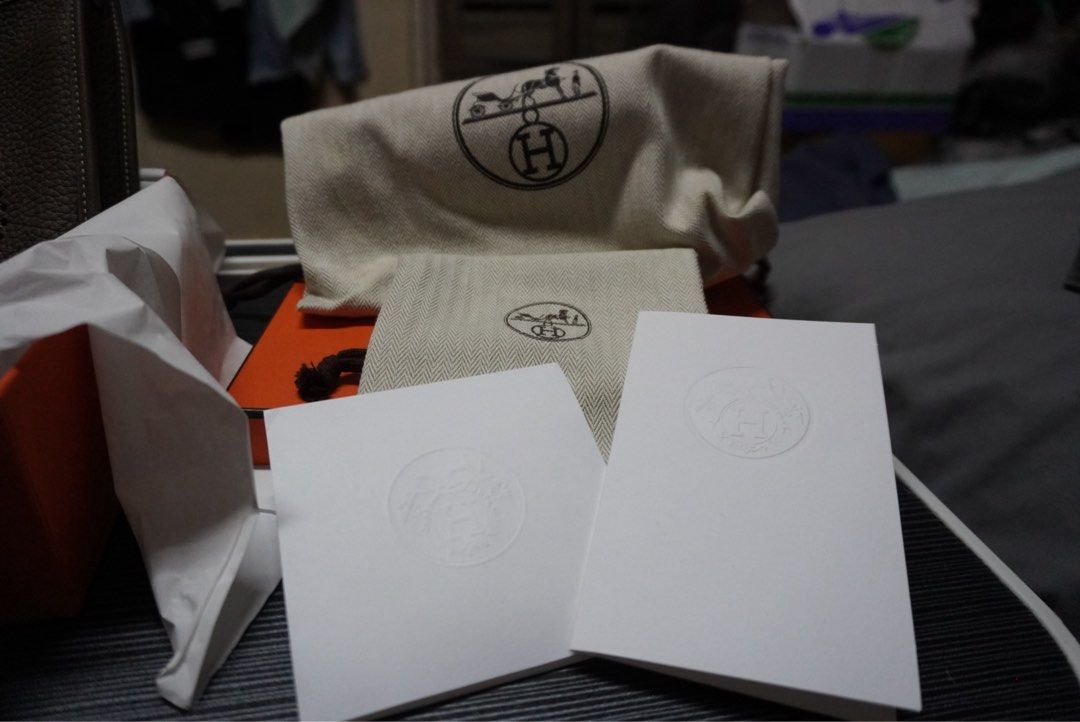 Hermes Evelyne TPM (Category: Luxury Bags & Wallets) located in Davao. Submitted by nomadfits (Listing ID 1457584896, Image 2). Description: Hermes Evelyne TPM Good as New and Complete With box, dustbag, booklet and receipt Bought in Hermes Greenbelt Location is in Davao and can ship via LBC paid by the buyer Only used a few times and no issues whatsoever..