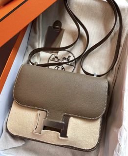 （分類：）位於 。 由 bellize.luxury 提交（商品編號 1457672816，圖片 1）。簡介： 。