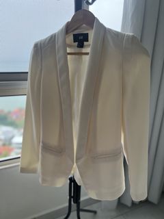 (Category: ) located in . Submitted by evesoopreloved (Listing ID 1457598974, Image 1). Description: .