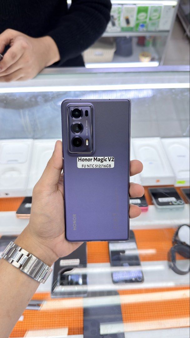 Honor Magic V2 FU NTC 512gb/16gb (Category: Android Others) located in Manila. Submitted by carimgadgets (Listing ID 1457640279, Image 1). Description: .