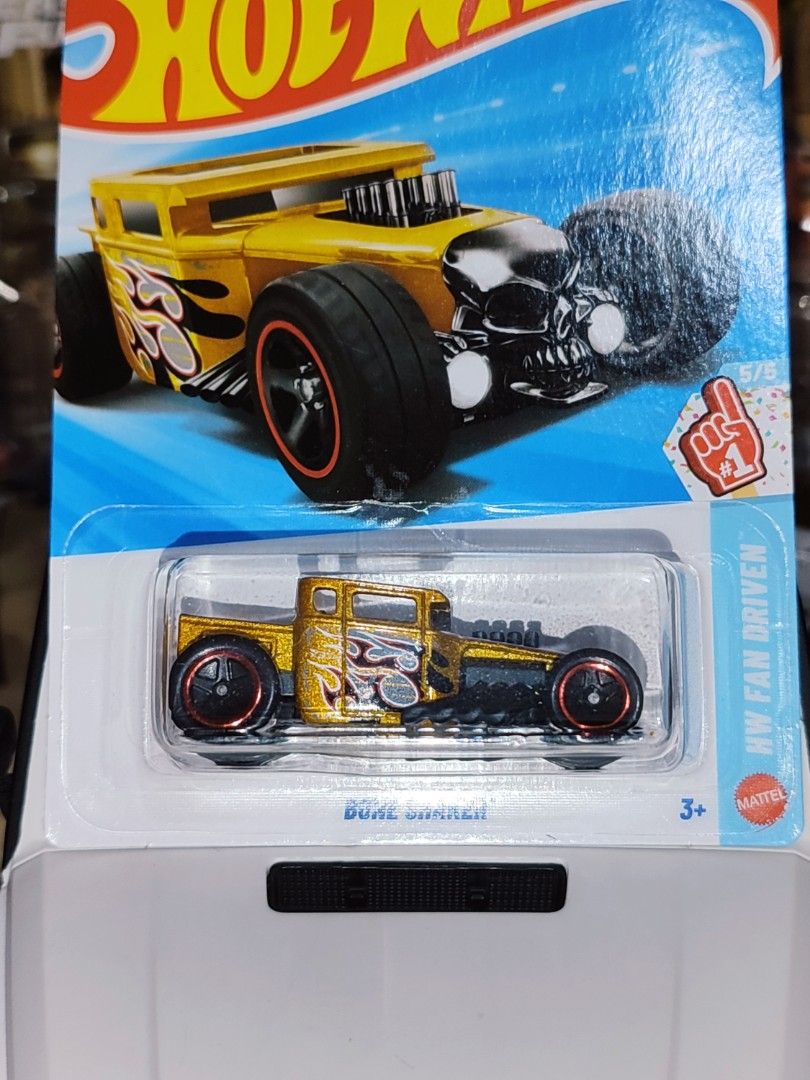 Hot Wheels Boneshaker Gold // 130php (Category: Vehicle & Diecast Models) located in Quezon City. Submitted by edrielgp (Listing ID 1457535910, Image 3). Description: Hot Wheels Boneshaker Gold // 130php Payment - gcash or gotyme Meet up by schedule Location: Wilcon City Center Visayas Ave., Quezon City Delivery - jnt wed and friday lbc & lalamove everyday..