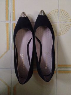 （分類：）位於 。 由 buy_sell_47 提交（商品編號 1457525675，圖片 1）。簡介： 。