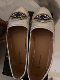 (Category: ) located in . Submitted by thestylehouse (Listing ID 1457588734, Image 1). Description: .