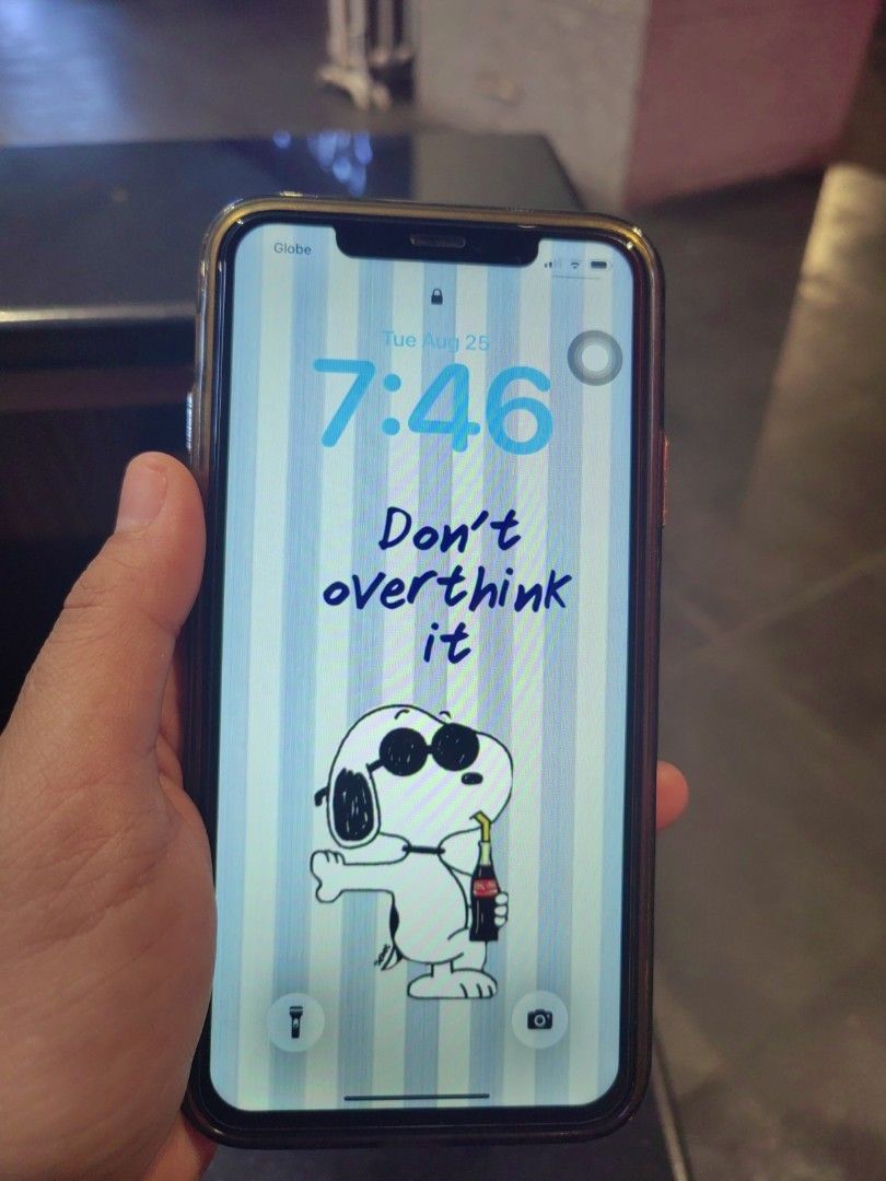 Iphone 11 pro max 256g RUSH!!! (Category: iPhone 11 Series) located in Pasay City. Submitted by mustloveanj26 (Listing ID 1457627385, Image 1). Description: 256g 74% batt health Face id is not working Napalitan nadin po ng LCD But working all over working well naman❤️ Wag masyado baratin plss lang With box and chord only Makati or Manila bay loc.