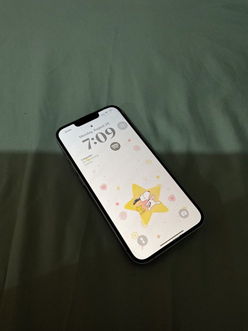 IPhone 14 Purple 256 GB (Category: iPhone 14 Series) located in Marikina City. Submitted by talugh (Listing ID 1457634288, Image 1). Description: - no issues - bought last 2023 sealed brand new - still have box - lady owned, no dents - not factory locked - never been repaired / opened - battery health low, might want to replace that its 72% :) - slightly nego Rush, would want to buy an upgrate already.