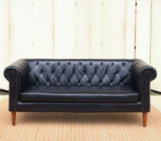 (Category: ) located in . Submitted by FurnitureGallery (Listing ID 1457603103, Image 1). Description: .