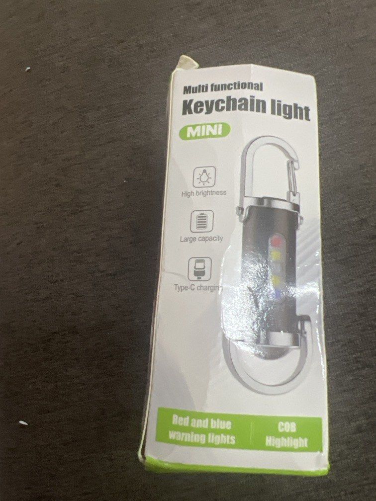 Keychain light (Category: Others) located in Puchong. Submitted by gemilangperdanaenterprise (Listing ID 1457569821, Image 1). Description: Multifunctional Brand new .