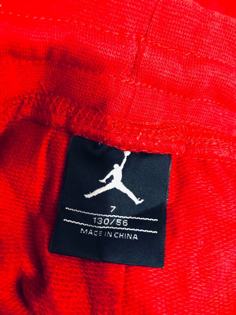 Kids Jordan Red Shorts Size 7 (Category: Babies & Kids Fashion) located in Bayambang. Submitted by ace_found_it_06 (Listing ID 1457573649, Image 3). Description: - Red Jordan Shorts for Kids - Size: 7 (fits 130/56) - Elastic waistband with drawstring - Back pocket with black diamond detail - Ideal for everyday wear or sports - Dimes: 20 - 24 x 14.5 - Issue see last photo - 9.7 Color rate DM 📩📩 - Pangasinan Based.