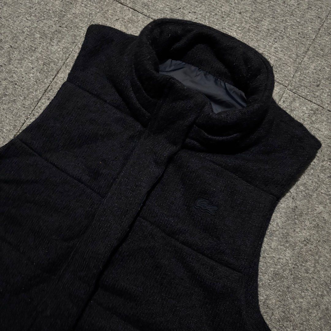 Lacoste Sherpa Vest (Category: Luxury Apparel) located in Cavite. Submitted by gemsouttanowhere (Listing ID 1457631604, Image 2). Description: 19x23 Like new No issue.