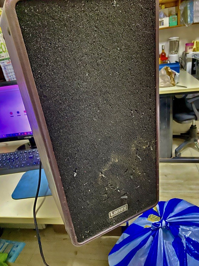 Laney A-DUO Acoustic Combo 120W Amplifier (Category: Soundbars, Speakers & Amplifiers) located in Caloocan City. Submitted by vinzanthony (Listing ID 1457608900, Image 1). Description: - Laney A-DUO Acoustic Combo Amplifier - 120W Power Output - Ideal for Acoustic Performances - Controls: Volume, Mute, Power, Anti-Feedback, Chorus, Reverb, Treble, Middle, Bass, Level - Connectivity: Aux In, Remote Connections.