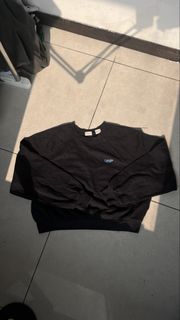 (Category: ) located in . Submitted by kalthrifted (Listing ID 1457669902, Image 1). Description: .