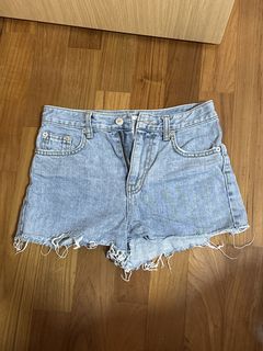 (Category: ) located in . Submitted by strawb53536 (Listing ID 1457650750, Image 1). Description: .