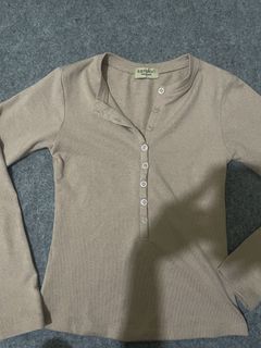 (Kategori: ) berada di . Dikirim oleh mode_manis (ID iklan 1457623995, Gambar 1). Deskripsi: .