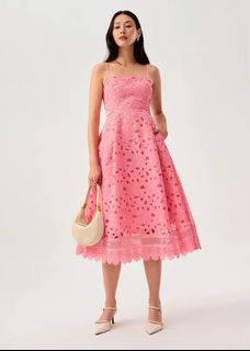 (Category: ) located in . Submitted by tsd_closet (Listing ID 1457601304, Image 1). Description: .