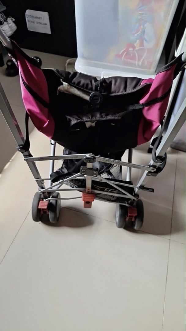 Maclaren Stroller Pink and Black (Category: Strollers) located in Paranaque City. Submitted by dpmnmlst (Listing ID 1457605879, Image 3). Description: - Maclaren stroller in stylish pink and black. - umbrella type; Lightweight and incredibly easy to fold for convenience. - Features a secure five-point harness for your child's safety. - Includes a handy storage basket underneath for essentials. - Wheels are fully functional and ready to roll. - Sh