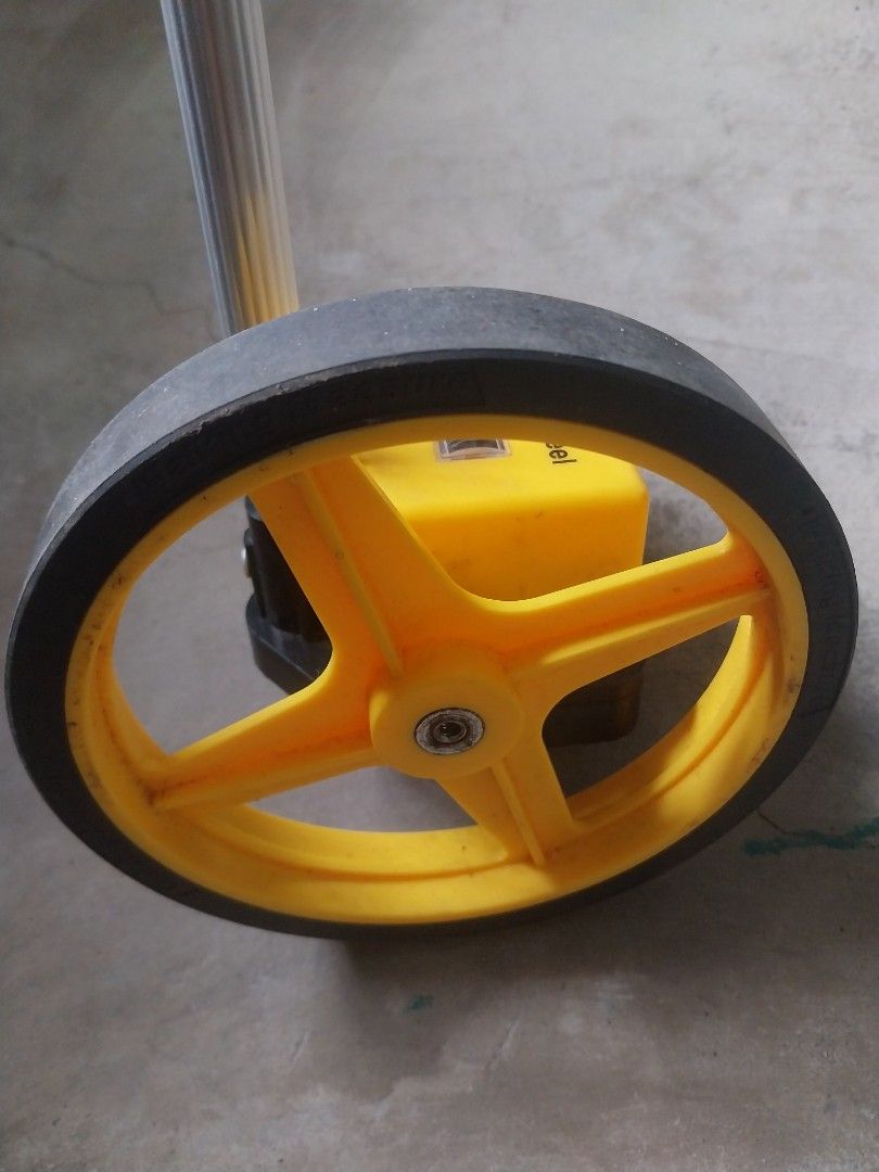 Measuring Wheel 10,000M (Category: Construction Tools & Equipment) located in Paranaque City. Submitted by riccsmars (Listing ID 1457575097, Image 3). Description: measuring wheel 10,000 meters .