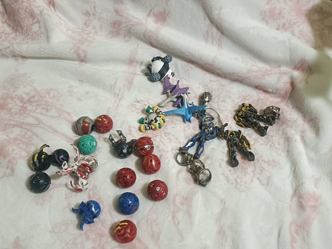 Metal Transformers and bakugans, plus some anime rings (Category: Vintage Collectibles) located in Baguio. Submitted by mightycrystal.abb5ae (Listing ID 1457549478, Image 2). Description: The Transformers are metal material Bakugans, some are rare according to google Anime rings (from Vongola, I think stated by google) Some Pokemons *Please note that the Items are second hand and just bought from a Japan Surplus, price can be negotiated but not l