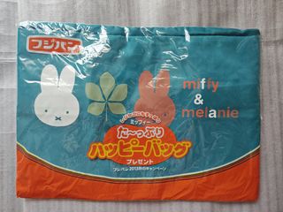 （分類：）位於 。 由 hikaay 提交（商品編號 1457568991，圖片 1）。簡介： 。