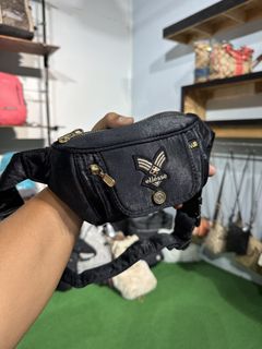 (Category: ) located in . Submitted by ahf_preloved (Listing ID 1457676135, Image 1). Description: .