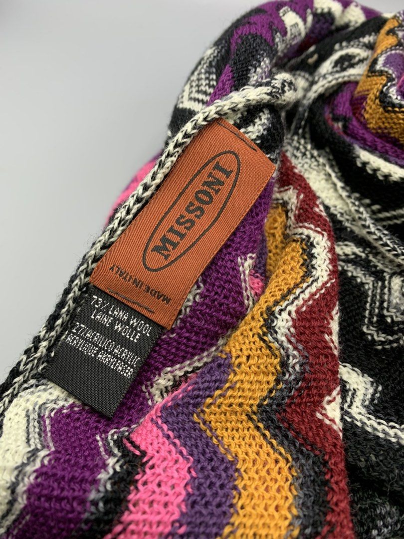 MISSONI SCARF AUTHENTIC (Category: Scarves) located in Bulacan. Submitted by ridersthrift_ph (Listing ID 1457709381, Image 2). Description: In Great Condition Like New Authentic No flaws Gcash Payment Bulacan 📍.