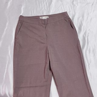 (Category: ) located in . Submitted by freshandpreloved (Listing ID 1457651052, Image 1). Description: .