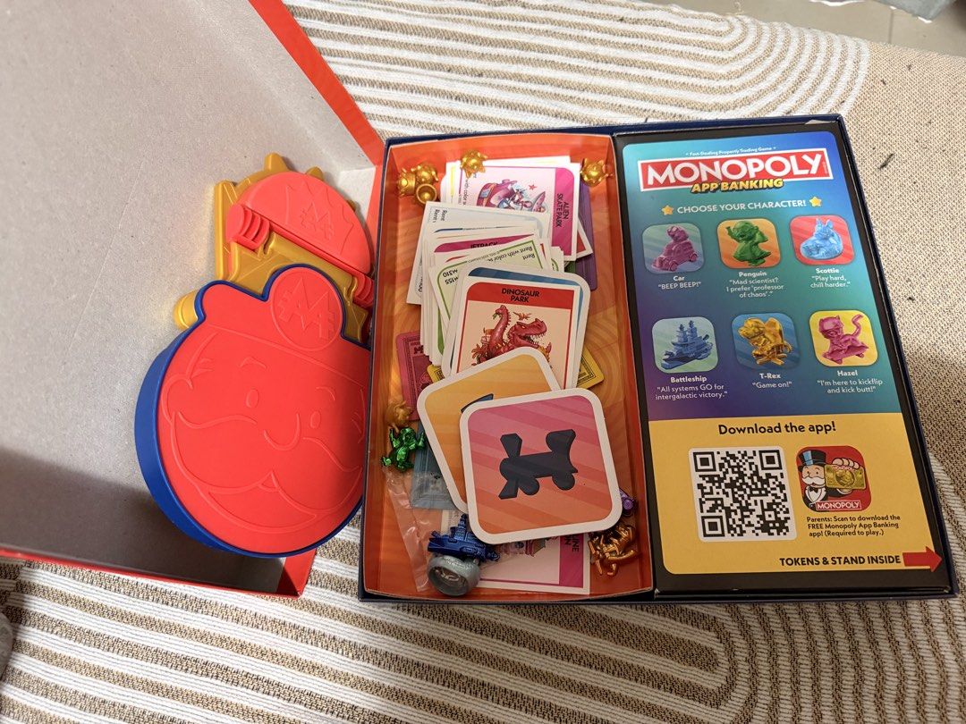 MONOPOLY BOARD GAME (Category: Board Games & Puzzles) located in Manila. Submitted by everythingprettyyy (Listing ID 1457664110, Image 2). Description: Used 2-3 items only Bought it for 1500 BGC Location .