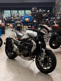 (Category: ) located in . Submitted by orizonmotorcycles (Listing ID 1457545975, Image 1). Description: .